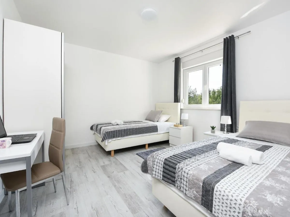 Holiday Home Anima By Interhome Galovac  0*, Galovac (Zadar)